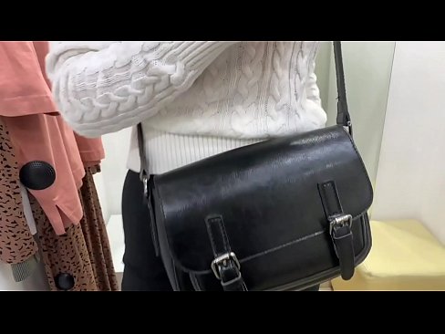 ❤️ Melancap awam perempuan jalang FeralBerry dengan dildo di dalam bilik pemasangan ❤ Video seks pada kami ms.f150pulse.top ❌❤